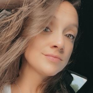 Meet your Posher, Halie